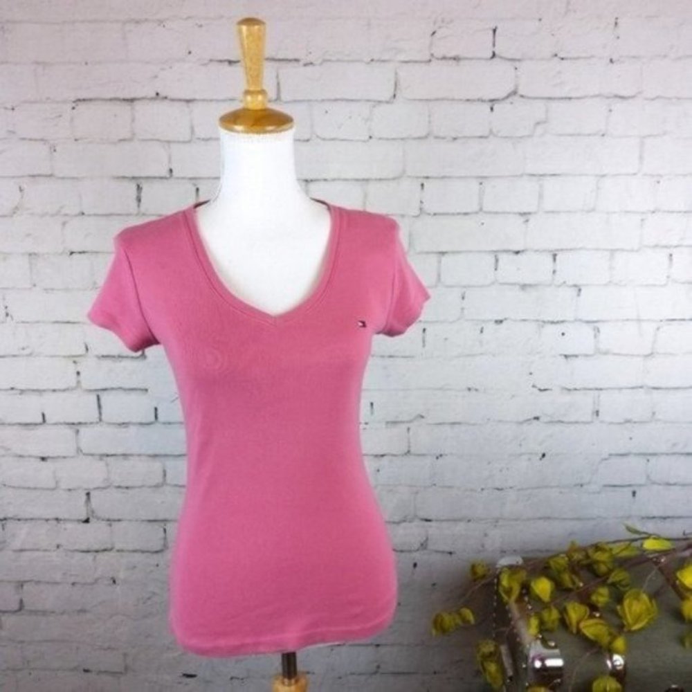 Tommy Hilfiger rRbbed V-neck Short Sleeve T-shirt In Pink Size Small